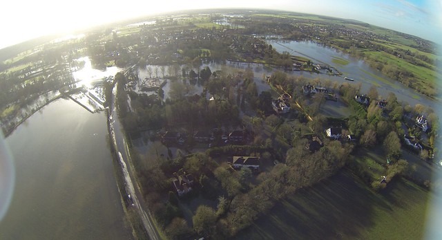 Cookham Bridge  Floods 2014