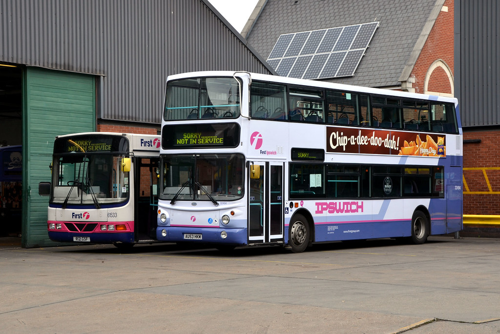 First 35149 First 32494 (First Eastern Counties) AU53HKM | 21/09/13. Sta… | Flickr
