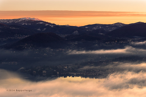 Alba sul Lago d'Orta by beppeverge, <a href="http://flic.kr/s/aHsjyChBYD" target="_blank" rel="nofollow">My Most Interesting Photos</a>