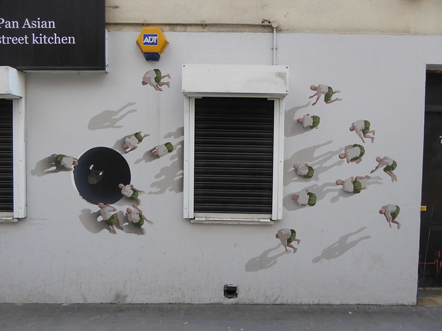 Mehdi Ghadyanloo street art, Shoreditch