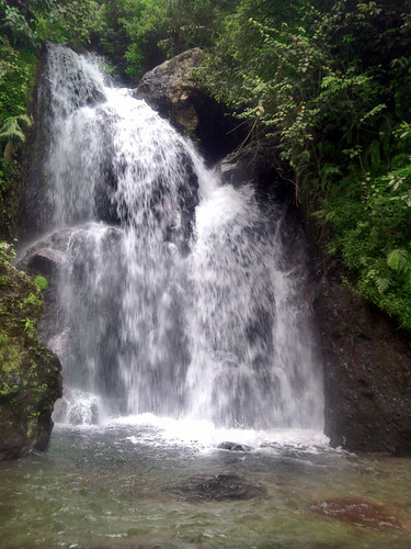 geotagged waterfall rocks stones rocky waterfalls batu airterjun curug curugcipamingkis cipamingkis
