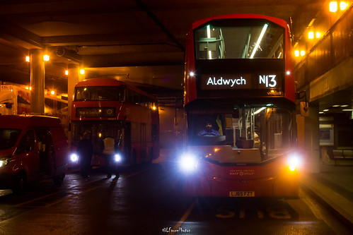 bus lfaurephotos lj65fzt london londonsovereign night northfinchley northlondon routen13 vh45161 vhr45203