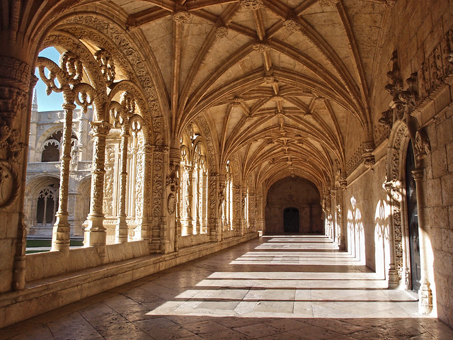 Cloister at Jerónimos Monastery, Lisbon, Portugal