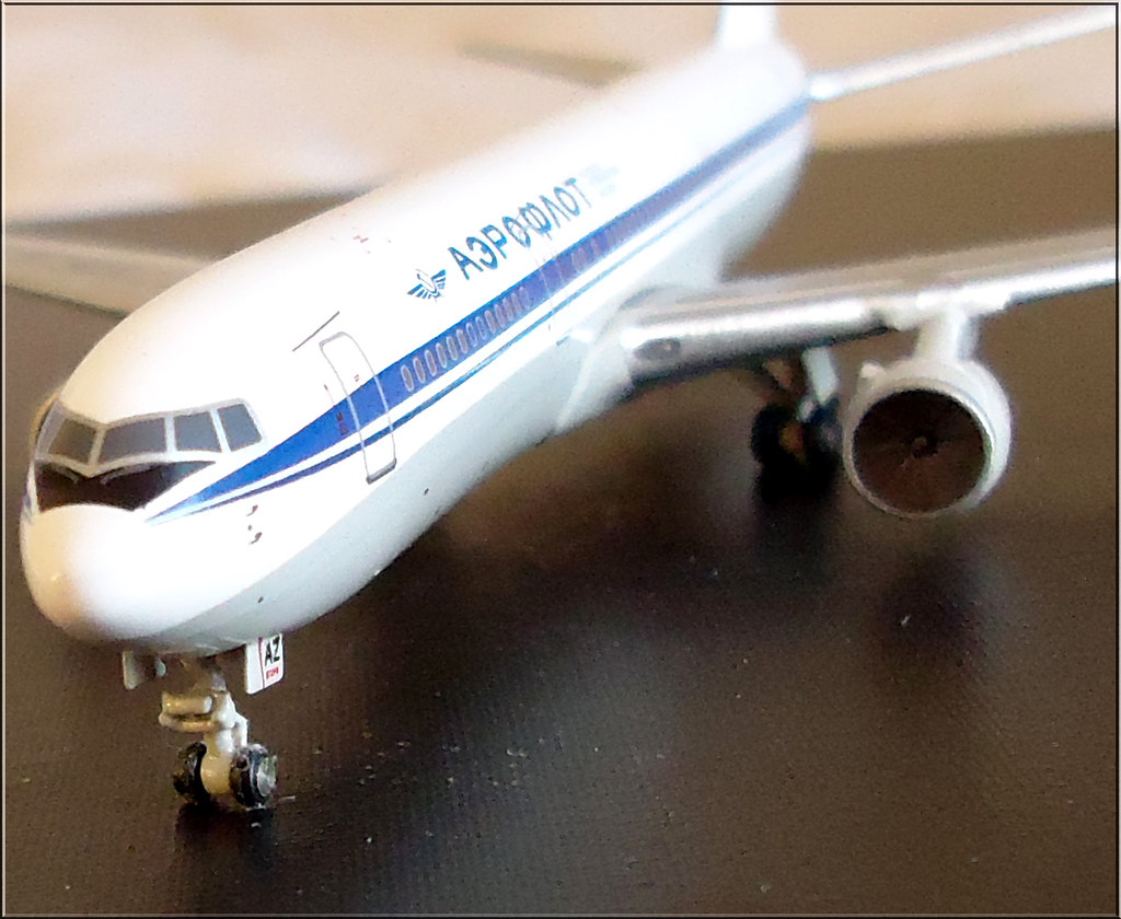 1/400th scale Aeroflot Boeing 767 (by JC Wings)