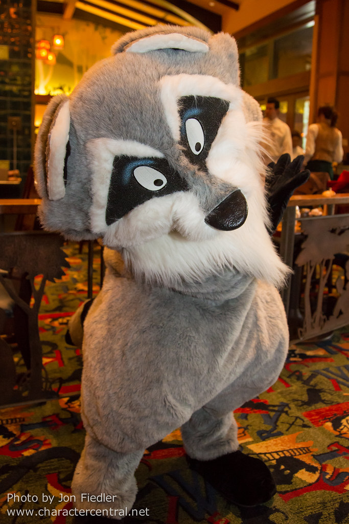 Disneyland Dec 2012 - Chip 'n Dale Critter Breakfast | Flickr