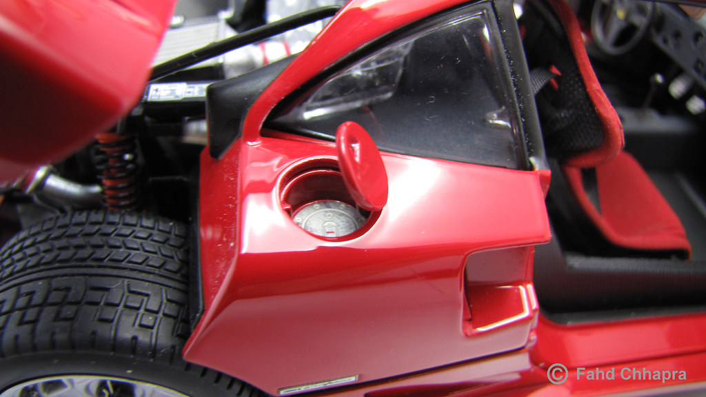 28 | Ferrari F40 Kyosho Hi End | Fahd Chhapra | Flickr