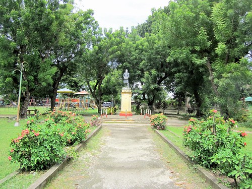 pontevedra negros occidental jose rizal monument visayas philippines asia world