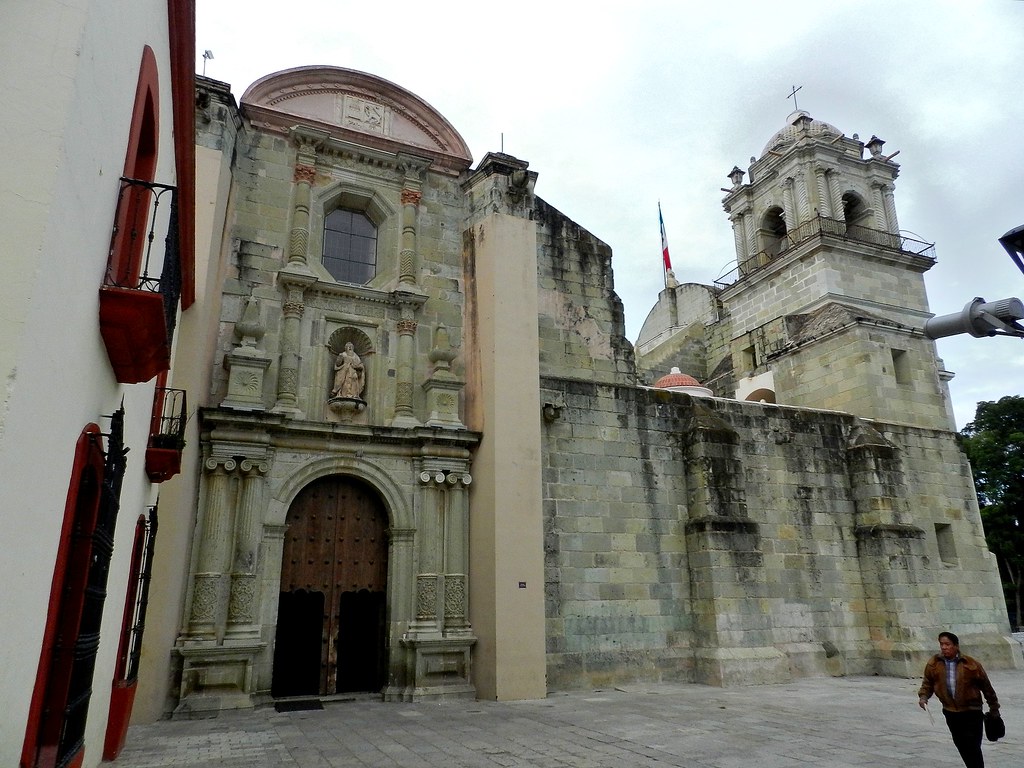 Catedral de Oaxaca - Portada lateral norte | Álbum Oaxaca: 2… | Flickr