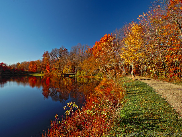 Fall at Hidden Lake