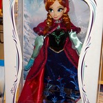 Anna Limited Edition Doll - 17'' - Frozen - Pre-Order Display Doll - Store #1 - Full Front View