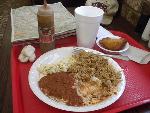 q bbq bbcue cue food eat hungry southern sc carolina bishopville meat ham slaw hash rice hushpuppy local real authentic camera view summer see taste sauce spice hot pepper vinegar barbq styrofoam tea cup plate fork usc map pig pigout carnivory savory