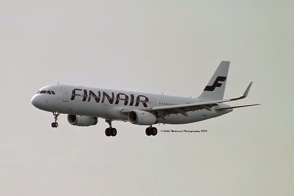 Finnair OH-LZG 1st A321 with Sharklets short final 4R @ Nice LFMN 01-10-2013