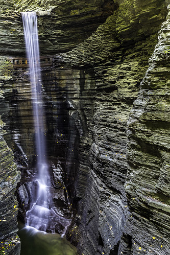 new york watkins glen waterfalls waterfall rocks canyon bobkirschke
