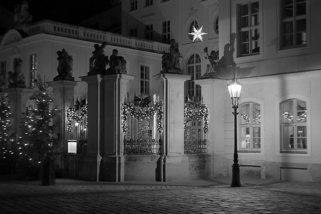 Dresden Klassik, Coselpalais mit Weihnachtsschmuck - Coselpalais with Christmas decorations