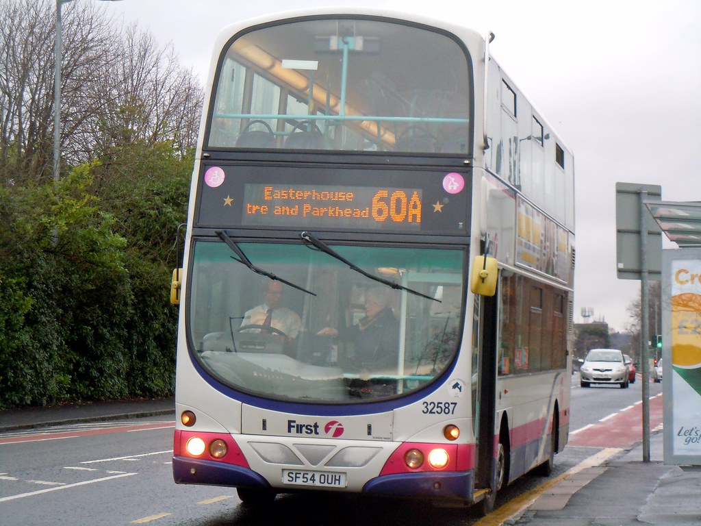 First Bus 32574 First Glasgow 32587 SF54OUH | J.G1004 | Flickr
