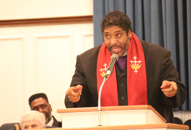 Barber Rev William speaks New Covenant United Holy Church 26 Burlington NC 01-23-2014