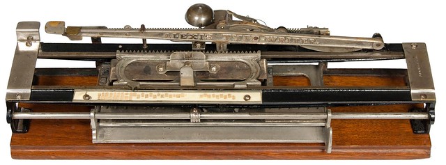 Alexis typewriter - 1890, antiquetypewriters.com