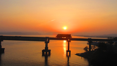 sunset india sunrise river goa railwaybridge southgoa goaindia zuaririver sunsetgoa konkanrailways