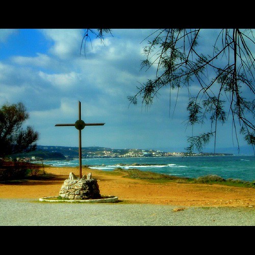 Lovely Agii Apostoli with a view towards Agia Marina - Chania, Crete