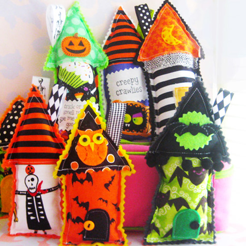 Stuffed Fabric Houses Halloween | by Laurie Star