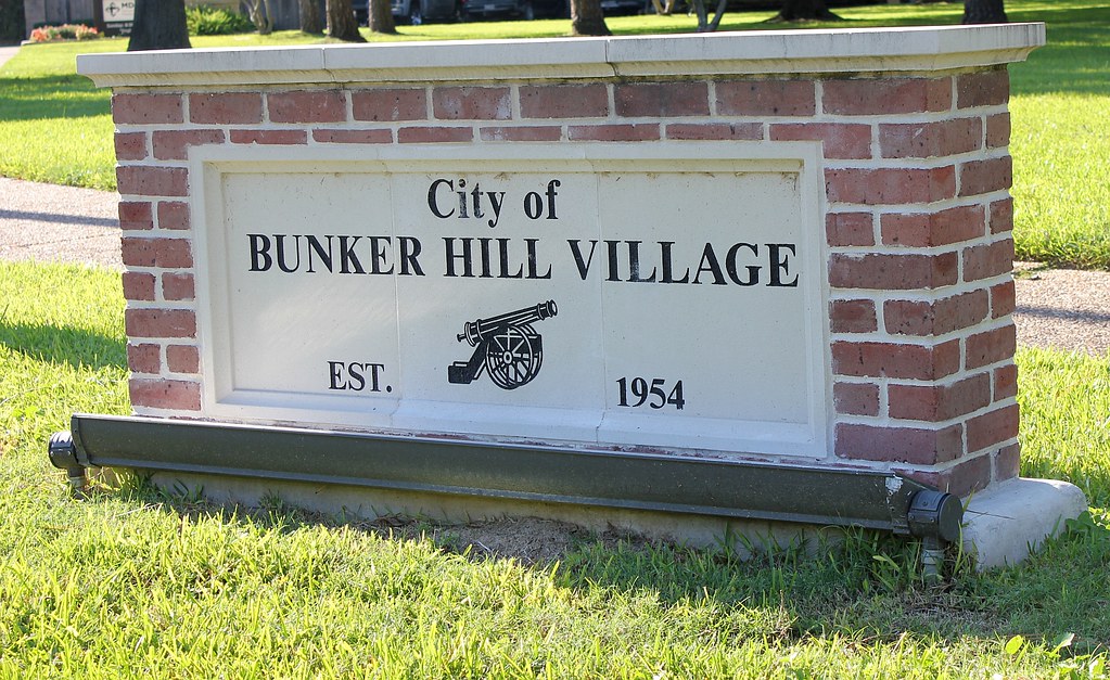 Bunker Hill Village Sign