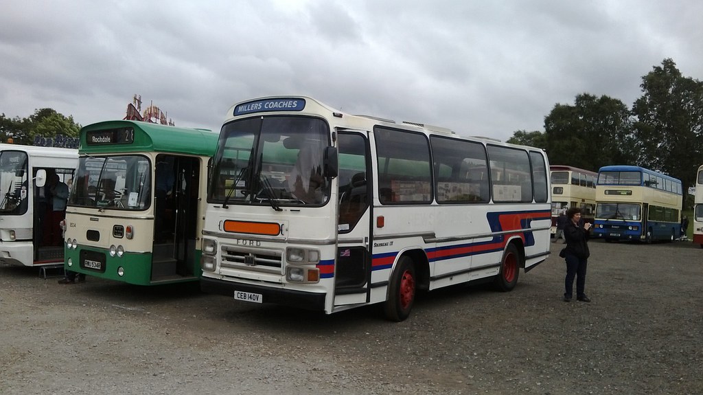 Andrews Coaches - CEB140V