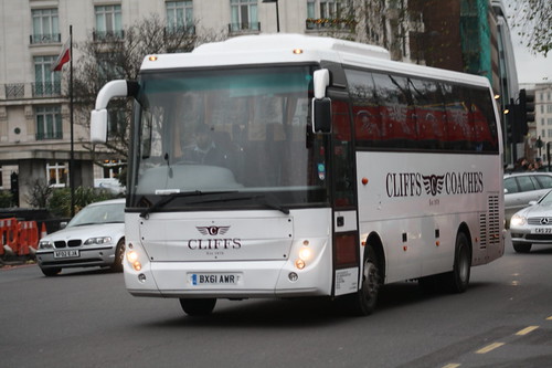 BX61AWR Cliffs Coaches | by EHBusman1958