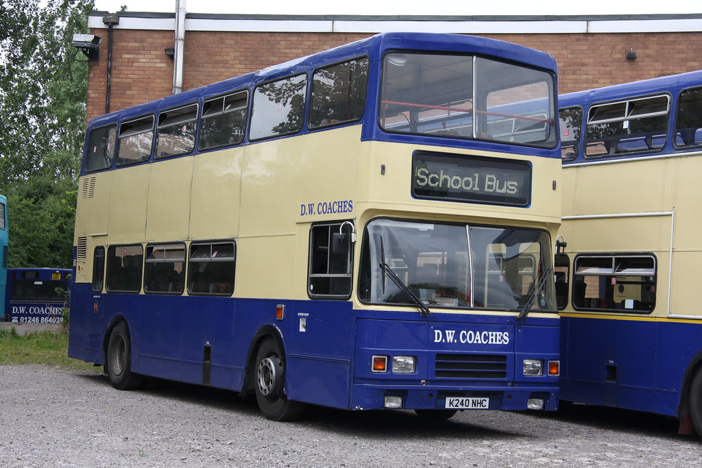 d-w-coaches-k240nhc-at-clay-cross-driffbus-flickr