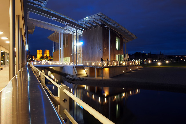 New and old Oslo landmarks - The town hall and Astrup Fearnley Museum of modern art at dusk