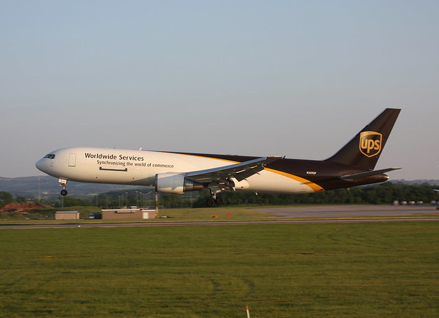 N309UP B767-34AF of UPS lands on 09 at EMA 3.6.2010