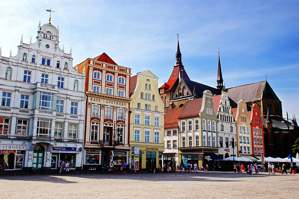 Neuer Markt (New Market Square) in Rostock Germany | Flickr