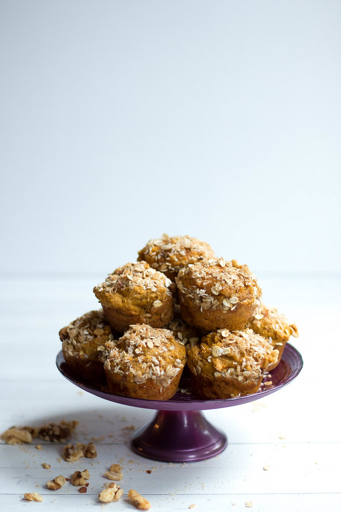 Pumpkin Pie Muffins // Brown Sugar + Walnuts