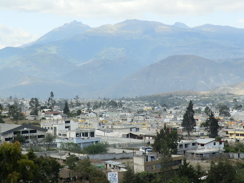 ecuador mitaddelmundo