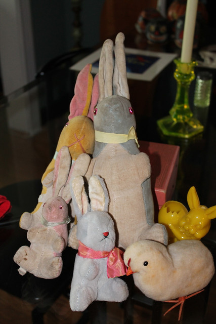 Adorable Vintage Easter Bunnies and big spun cotton Japan chick