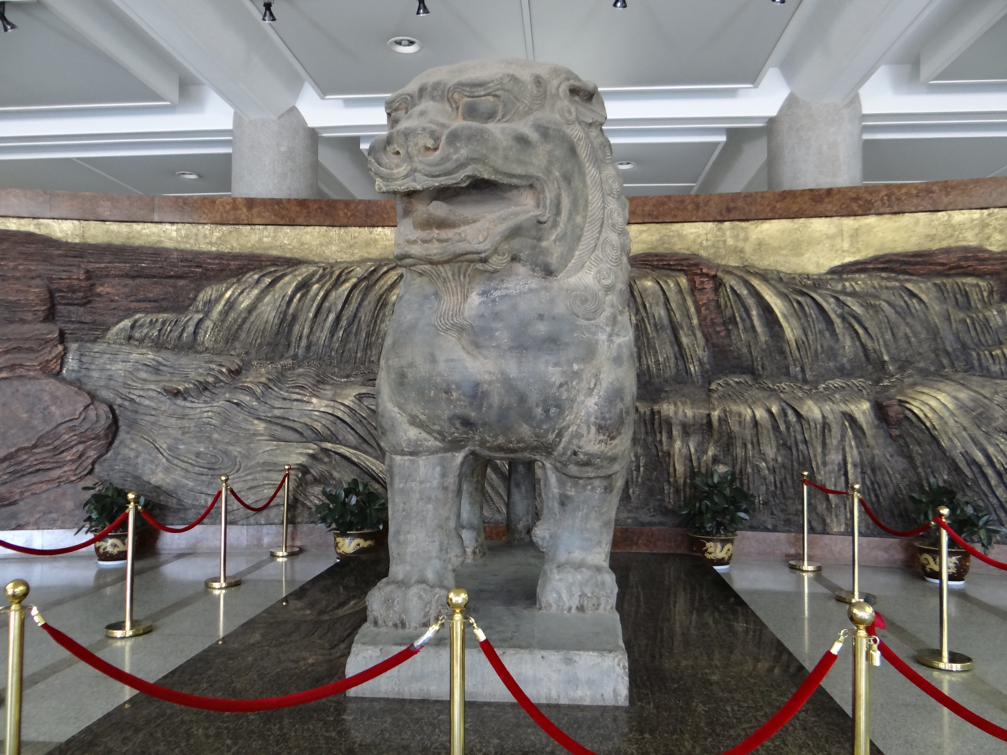 Dragon Stature @ Shaanxi Museum