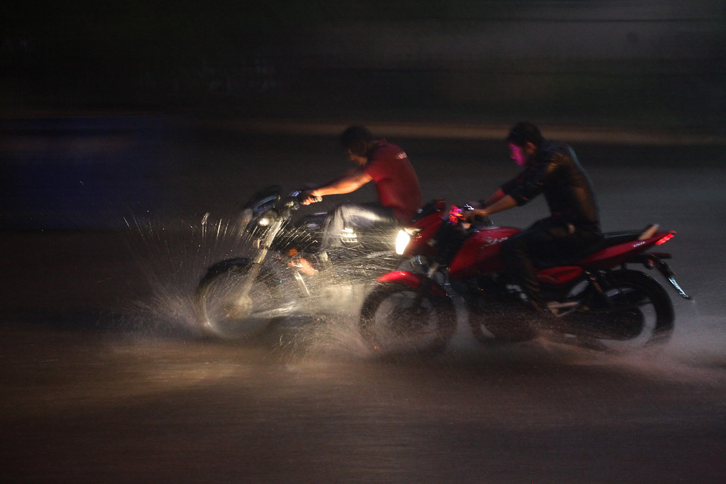 Midnight Bikers in Chennai Rain!