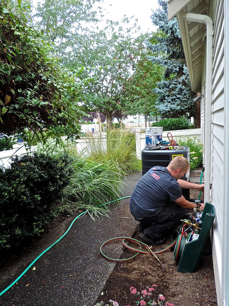 Heat Pump Installation: Heat pump installation