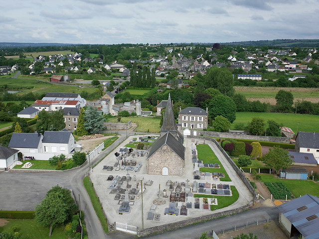 Eglise Saint Martin d'Etouvy (Calvados-FR)