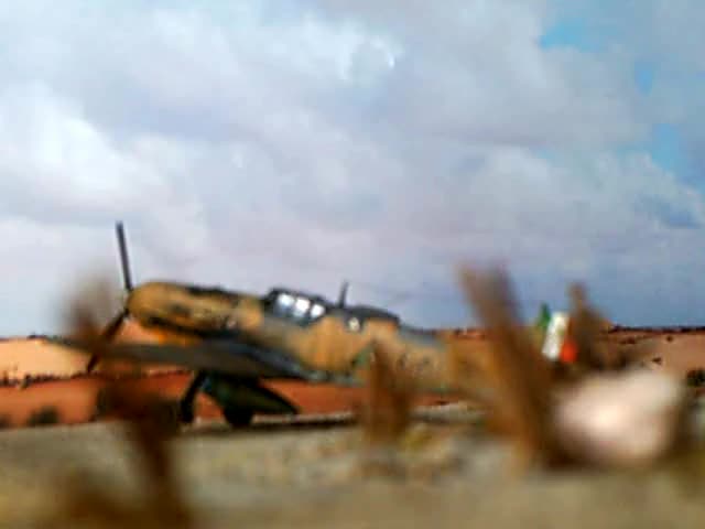 VIDEO +++ Messerschmitt Bf 109 E-7/trop.; Iraqi Air Force (القوة الجوية العراقية; Al Quwwa al Jawwiya al Iraqiya) aircraft '٤٠٥٣ (4053)', part of German Luftwaffe's 'Fliegerführer Irak'/'Sonderkommando Junck'; Mosul (Iraq), May 1941 (Whif)