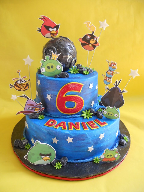 Angry Birds Space Birthday Cake