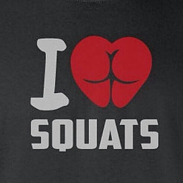 Repost from @squats_booty #bootysobigdudecansithisdrinkonit #squats #thatbooty #wigglewigglewiggle #ohlala