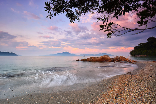 sky beach nature beautiful clouds sunrise landscapes nikon waves seascapes explore sands explored leefilter nikon1024mm nikond7100