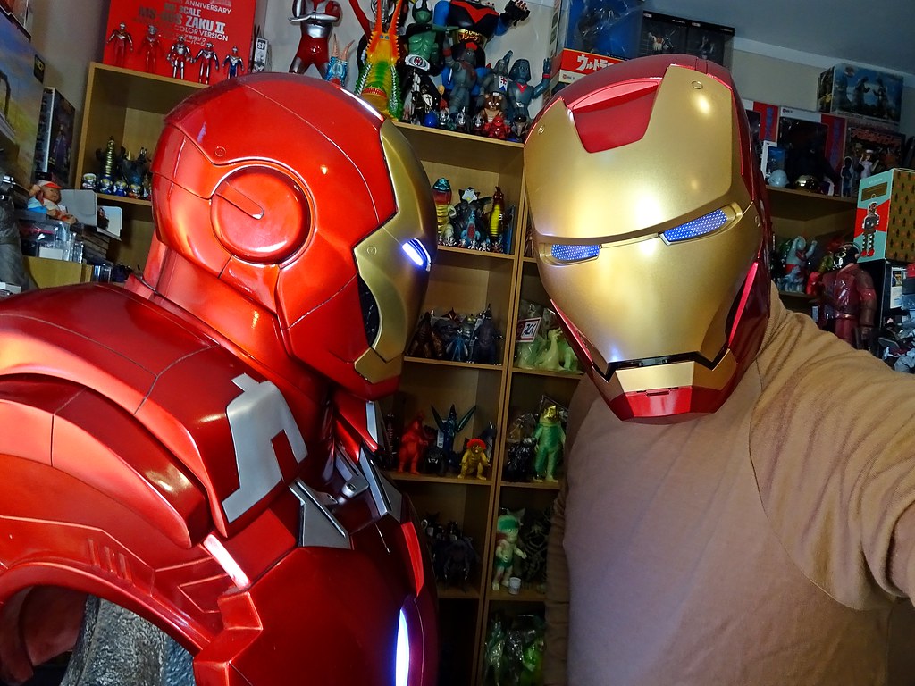 Hasbro – Marvel Legends – Iron Man Electronic Helmet – Wit… | Flickr