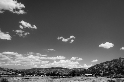 california sky blackandwhite mountains clouds landscape dry tejonpass kerncounty lebec forttejon tejonranch