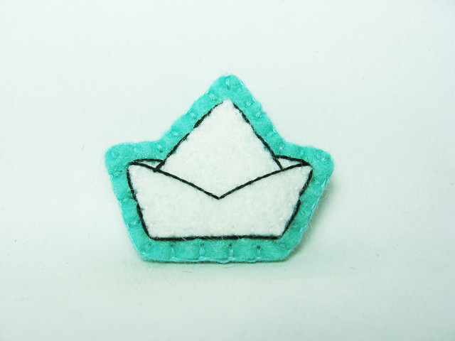 White Japanese origami boat felt brooch
