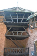 Le château du Haut-Koenigsbourg.L'escalier de la Grande Illusion.