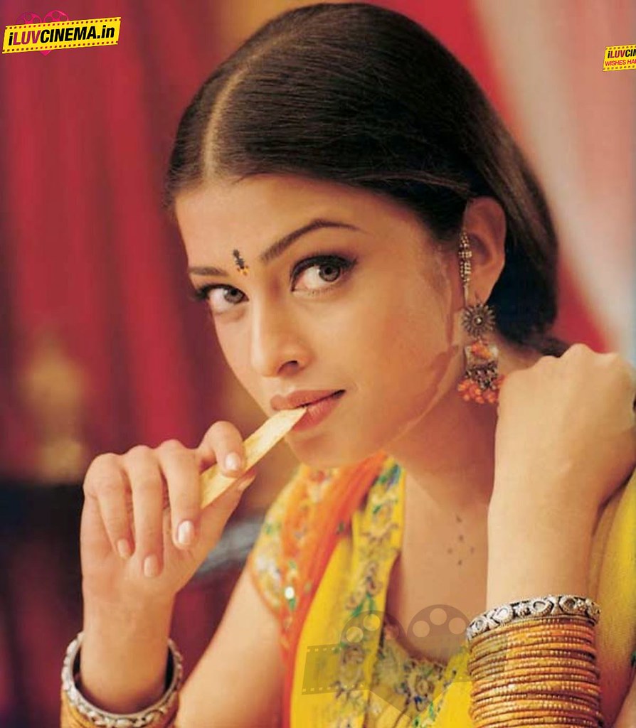 Aishwarya Rai Bachchan HD Wallpapers | Latest Aishwarya Rai Bachchan  Wallpapers HD Free Download (1080p to 2K) - FilmiBeat