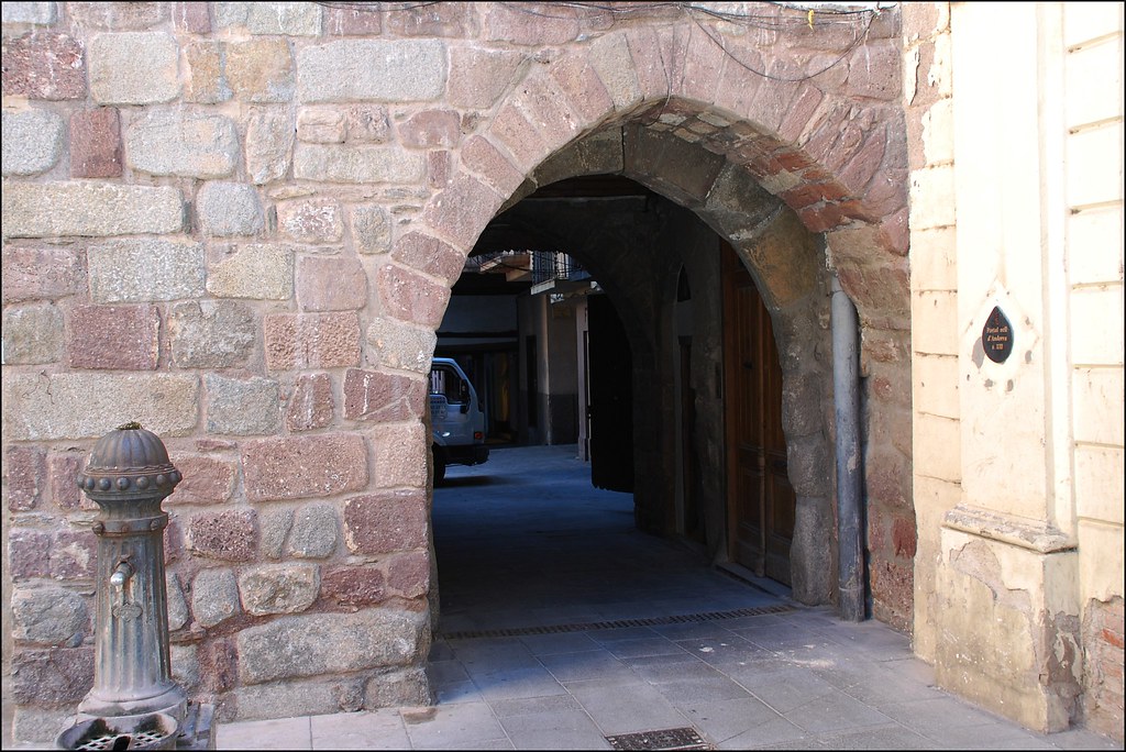 🇪🇸 🇪🇺 Portal viejo de Andorra (Seo de Urgel, Cataluña, España, 12-7-2012)