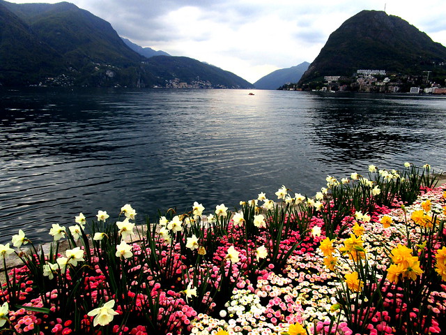 Lake of my dreams is going to rain ..? (Lugano - Ciani Park)
