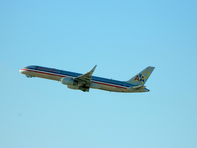 American Airlines N690AA special livery Boeing 757-223(WL) spotted in the skies over LAX on August 18, 2014.